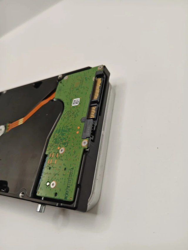 Disco Duro Seagate Barracuda 24TB