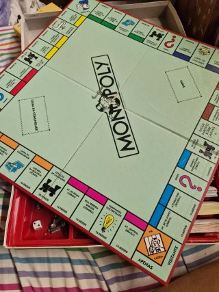 Monopoly Clássico - Jogo de Sociedade