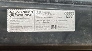 Capo delantero negro + rejilla Audi A4 B6