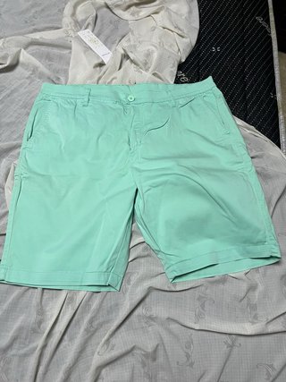 Pantalón corto verde agua hombre
