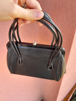 Borsetta anni '50 in pelle nera