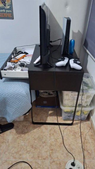 Mesa de escritorio de madera negra