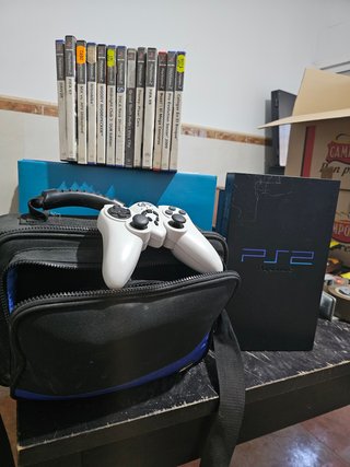 Consola PlayStation 2 Negra + Mando y Juegos