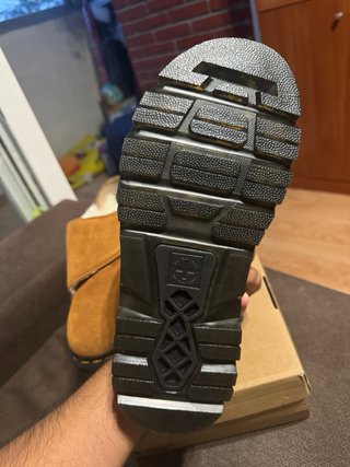 Zuecos Dr. Martens Zebzag Anywair Marrones