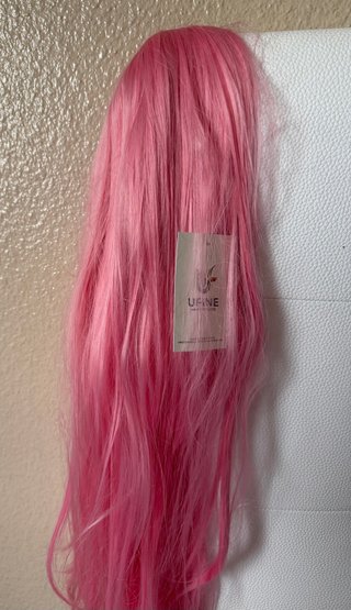 Peluca Rosa Larga con Peinetas (Nueva con Etiqueta