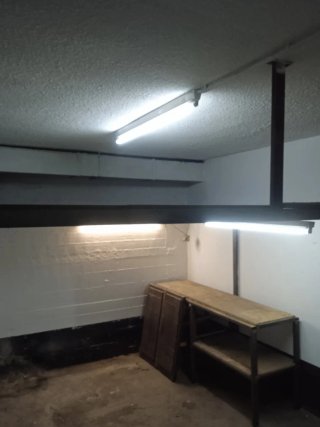 SE VENDE GARAJE CERRADO OPORTUNIDAD.