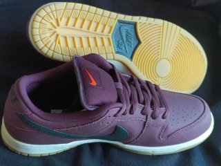 Nike SB Dunk Low Pro ISO Burgundy Crush - Talla 45