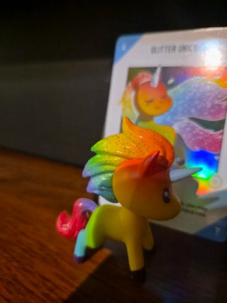 Figura Unstable Unicorns + Carta