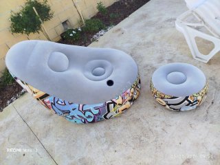 Sillón hinchable Bestway con puf