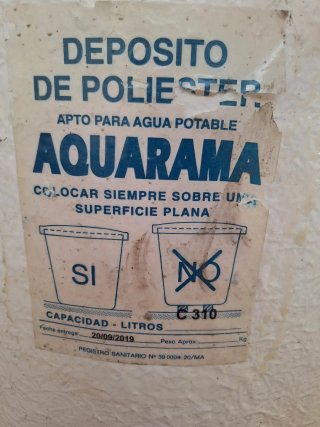 Depósito poliester