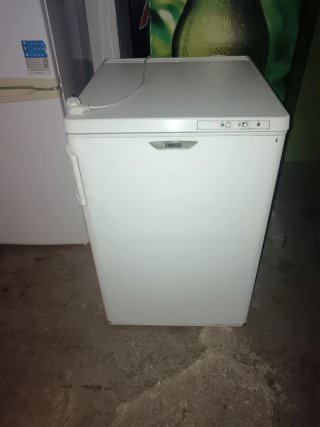 Congelador Zanussi cajones