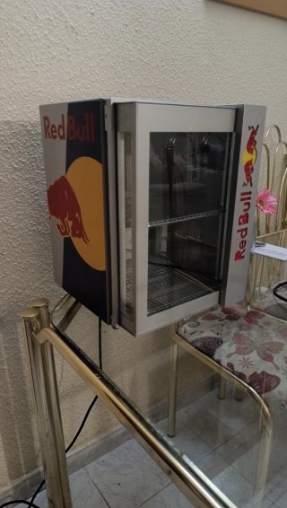 Mini Nevera Red Bull