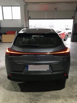 Lexus UX 2020