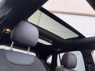Mercedes-Benz GLA 2024