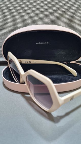Occhiali da sole Tous beige esagonali