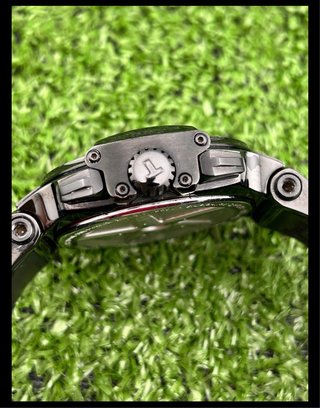 Reloj Tissot Negro y Plateado