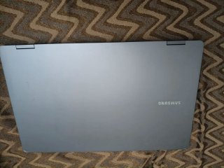 Samsung Galaxy Book 5