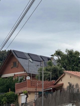 Electricista especializado en renovable
