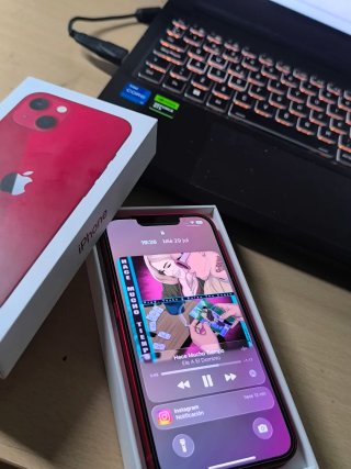 iPhone 13 Rojo 100% Batería