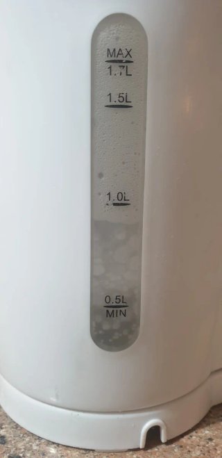 Hervidor de agua blanco 1.7L