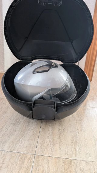 Baúl y soporte Shad SH39 para Moto Honda