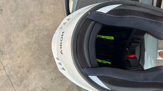 Casco integrale AIROH Connor
