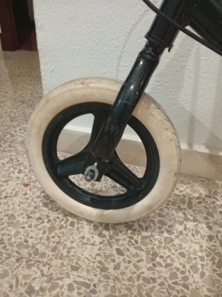 Bicicleta infantil sin pedales