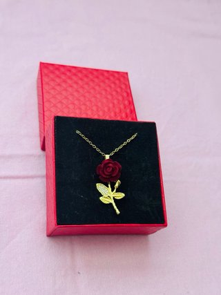 Collana rosa acciaio inossidabile
