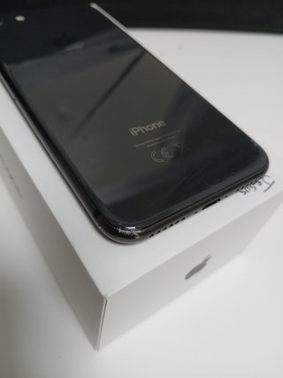 iPhone 8