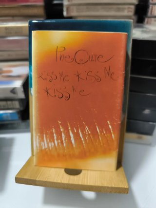The Cure - Kiss Me Kiss Me Kiss Me Cassette