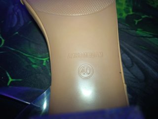 Tacones Beige y transparentes
