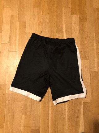 Pantalón corto Nike negro talla M