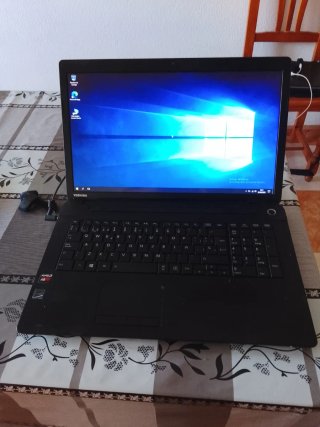 Portatile Toshiba Nero