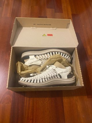 Sandalias Keen Uneek Beige/Blanco