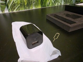 Cámara Espía Mini Cargador USB 1080P