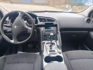 Peugeot 3008 2015