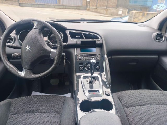 Peugeot 3008 2015