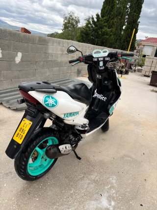 Yamaha Aerox