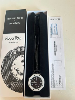 Swatch x Audemars Piguet Royal Pop Ocho Negro