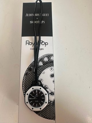 Swatch x Audemars Piguet Royal Pop Ocho Negro