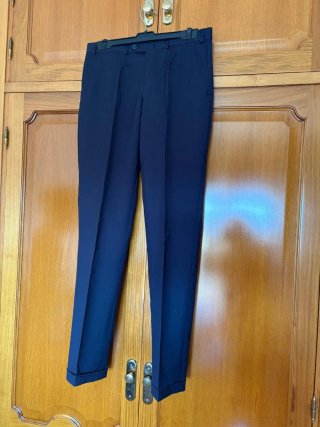 Traje azul hombre