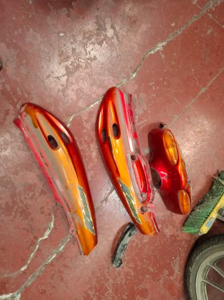 Suzuki Katana 49 Despiece 2009