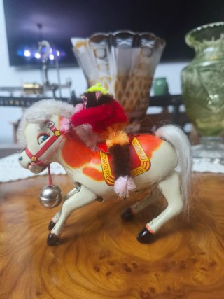 Juguete Hojalata Vintage Monkey Riding Horse