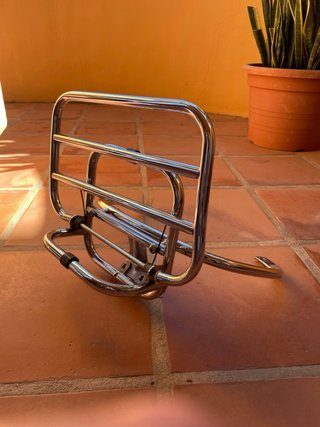 Portaequipajes Vespa LX Cromado