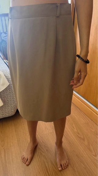 Falda de traje beige