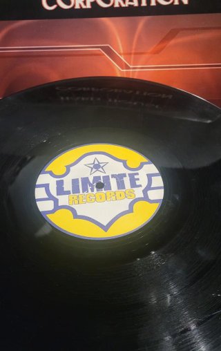 Vinilo Hard House Corporation - Ready
