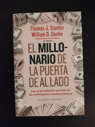 Libro el millonario de la puerta de al lado