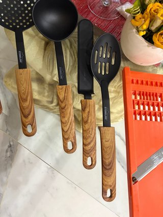Set mestoli e grattugia legno