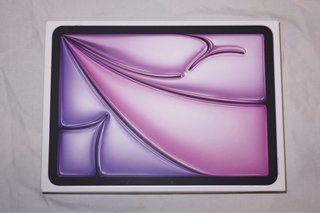 iPad Air 11 256GB Morado