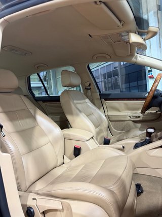Volkswagen Golf 2.0TDI HIGHLINE DSG